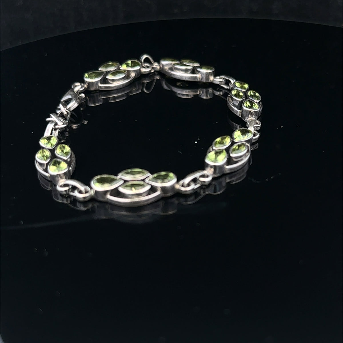Silver gemstone bracelet 13.7g (sh26573b)