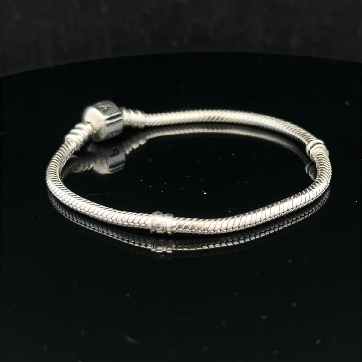 Silver pandora bracelet 13.6g (sh25271l)