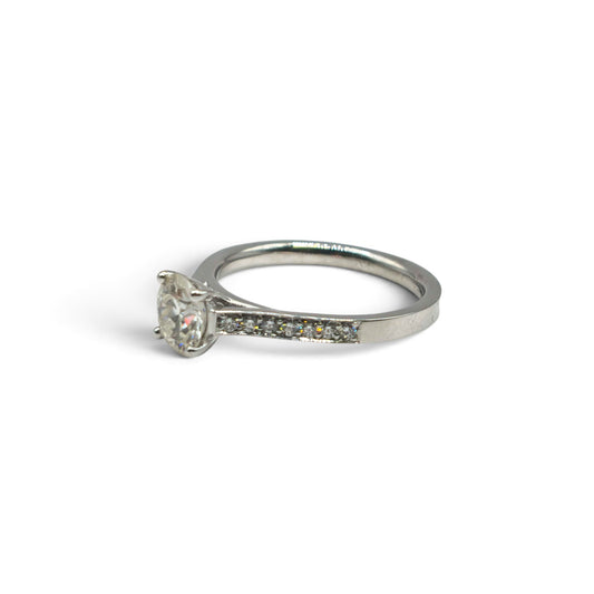 18ct white gold diamond ring  sh25850l