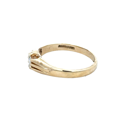 9ct yellow gold diamond ring size S (sh25912l)