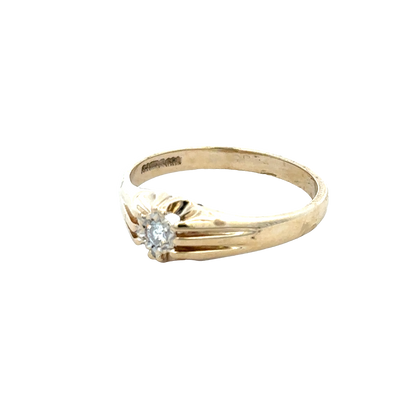 9ct yellow gold diamond ring size S (sh25912l)