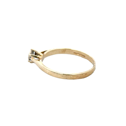 9ct yellow gold diamond ring size J1/2 (sh25940l)