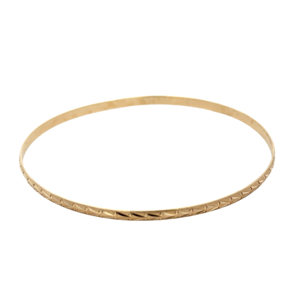 9ct yellow gold bangle by Reeves and Sons, showcasing a smooth, polished design with a weight of 4.2g.