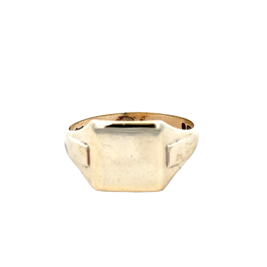 9ct yellow gold signet ring in size U with Reeves and Sons branding, featuring a polished, classic design.