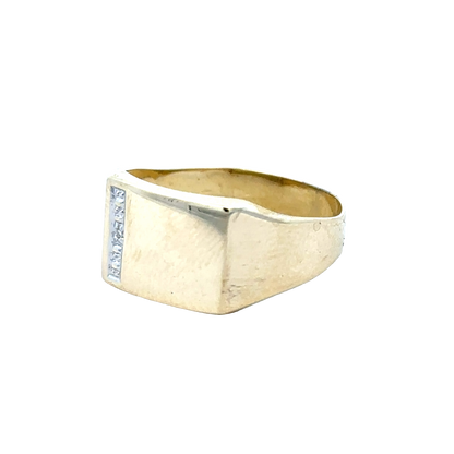 9ct yellow gold signet ring in size X with engraved face, crafted by Reeves and Sons.