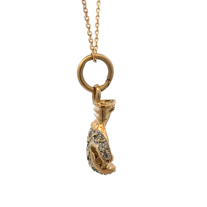 9ct yellow gold boxing glove pendant, Reeves and Sons, 5g, detailed pendant jewelry image with polished finish and chain attachment.