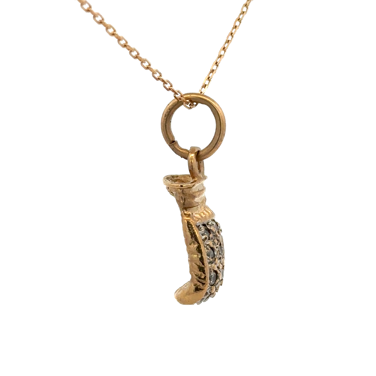 9ct yellow gold boxing glove pendant weighing 5g, Reeves and Sons jewelry, detailed pendant with textured boxing glove design