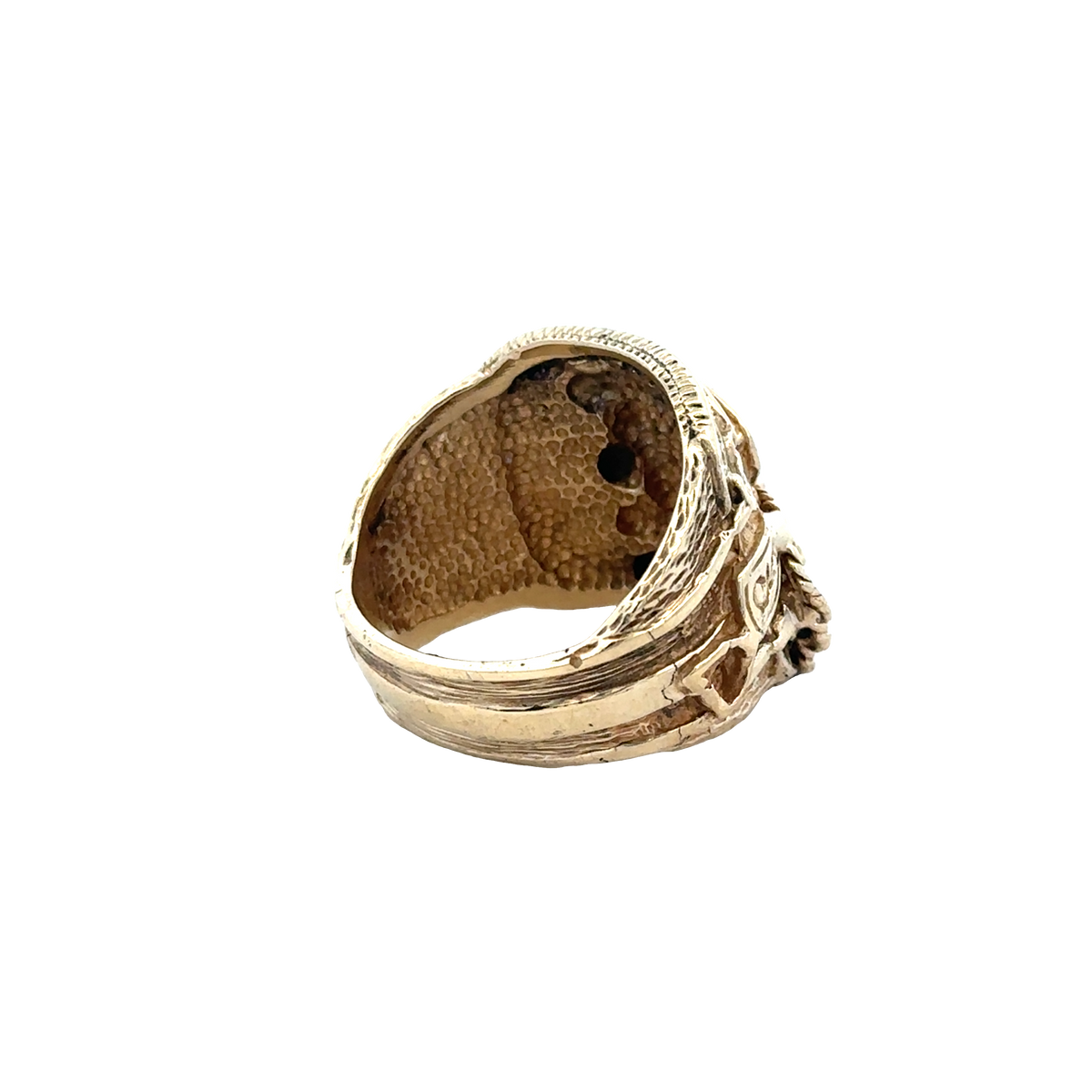 9ct yellow gold saddle ring, size T1/2, Reeves and Sons, close-up of polished gold band with smooth saddle design.
