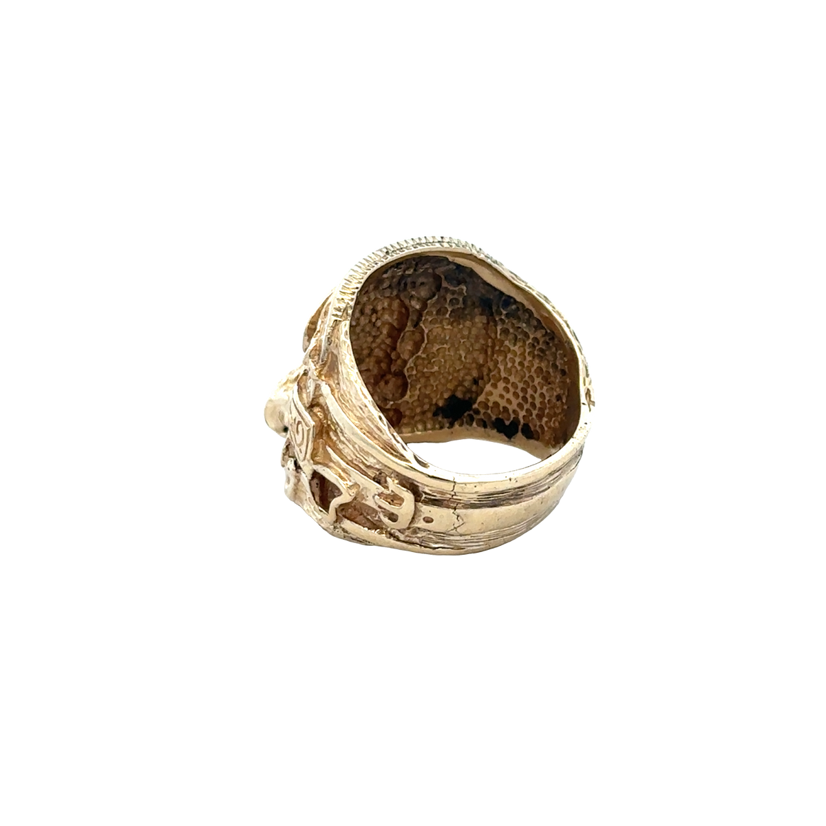 9ct yellow gold saddle ring in size T1/2 with smooth polished finish, crafted by Reeves and Sons.