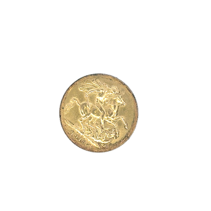1913 Reeves and Sons 8g full sovereign coin showing detailed design and classic gold finish.