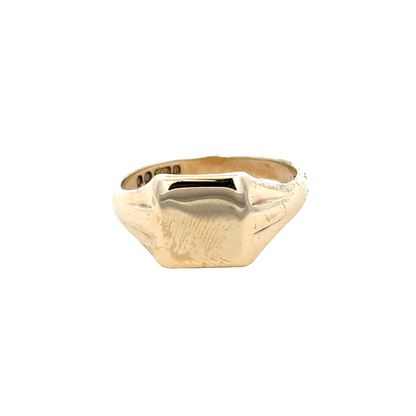9ct yellow gold Reeves and Sons signet ring, size X, featuring a classic polished face