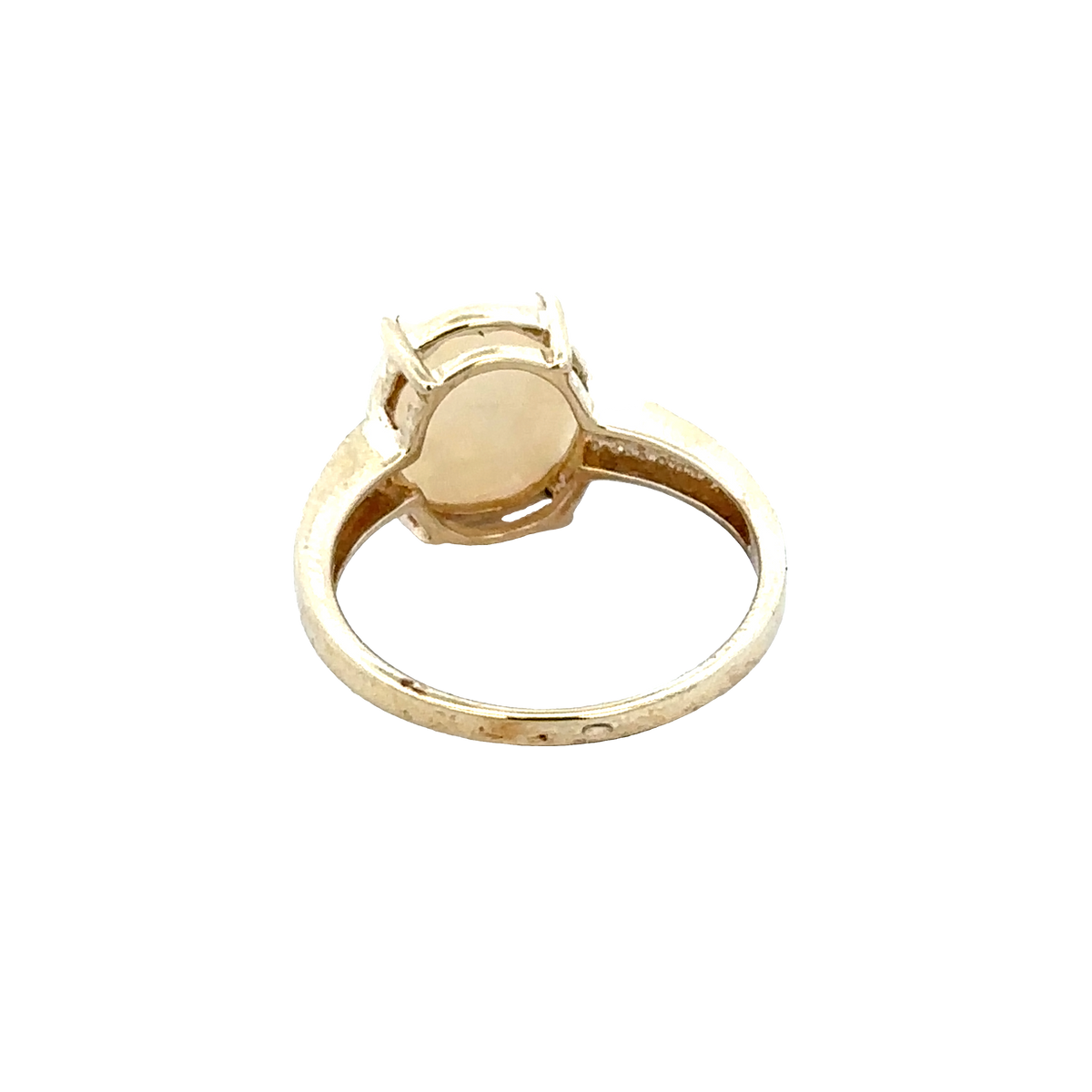 9ct yellow gold Reeves and Sons ring in size N1/2, sh28145b