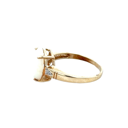 9ct yellow gold Reeves and Sons ring, size N1/2, featuring a classic polished band