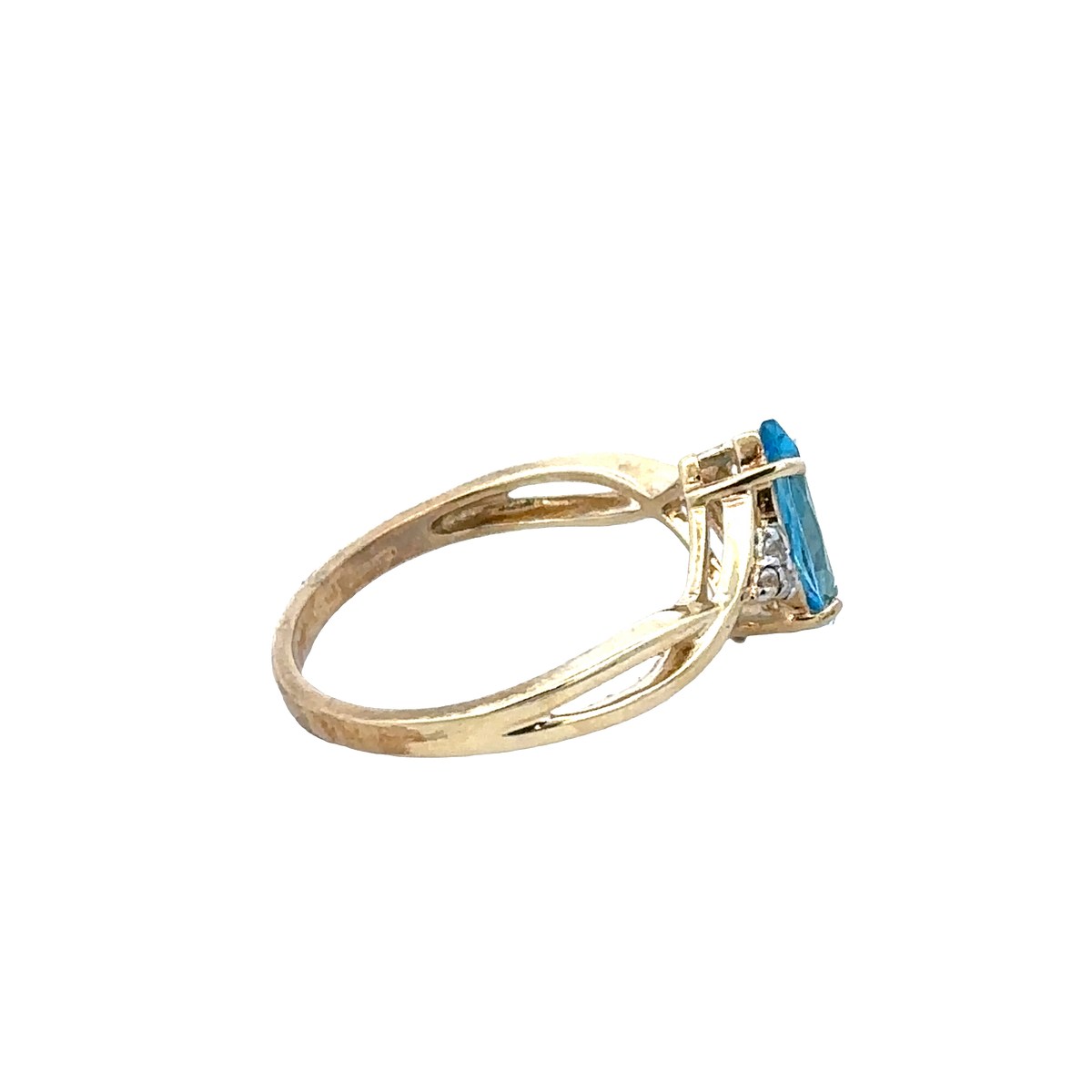 9ct yellow gold Reeves and Sons ring, size N, simple polished band, product sh28150b