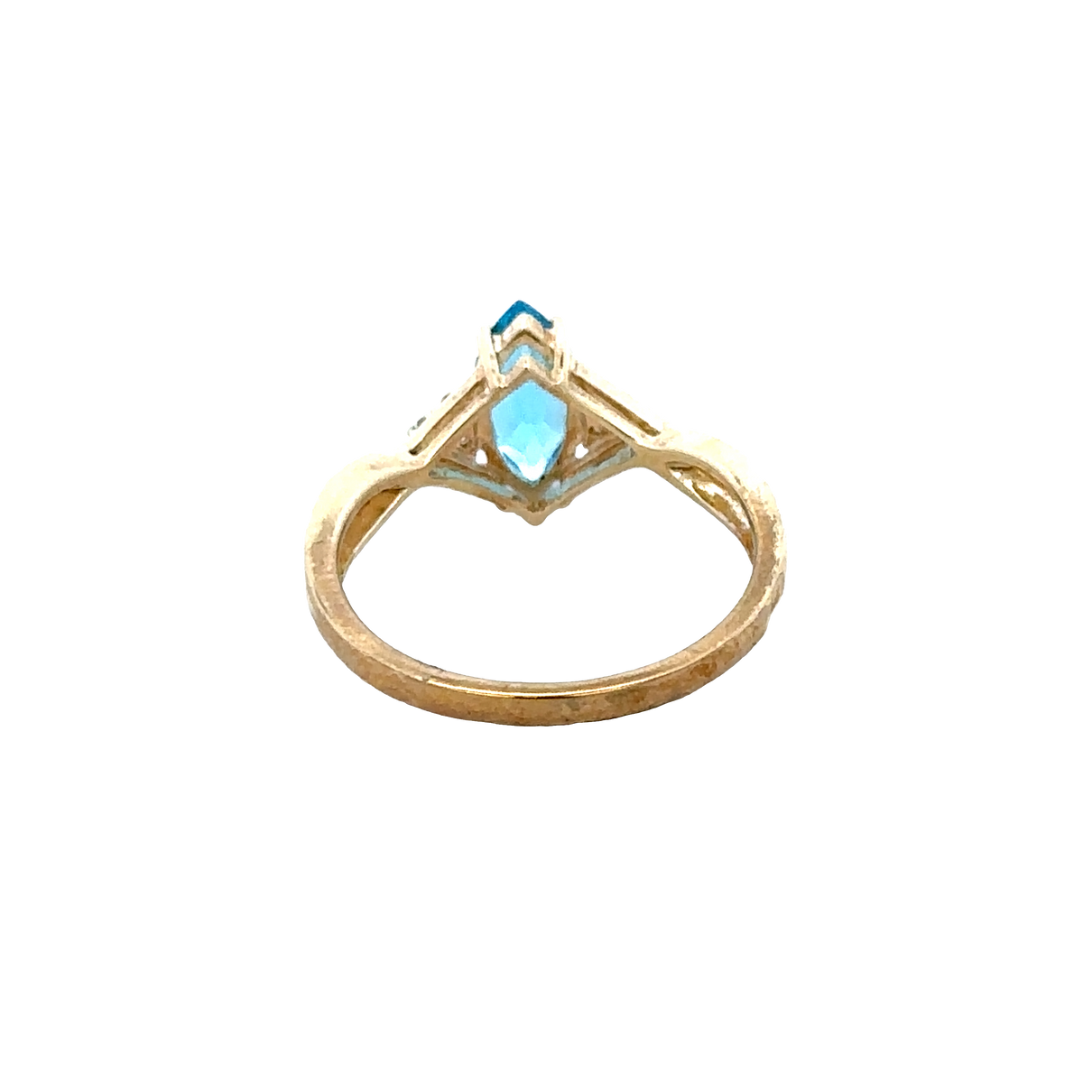 9ct yellow gold Reeves and Sons ring, size N, viewed from above
