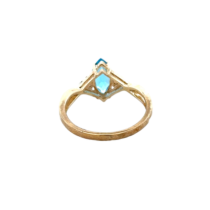 9ct yellow gold Reeves and Sons ring, size N, viewed from above