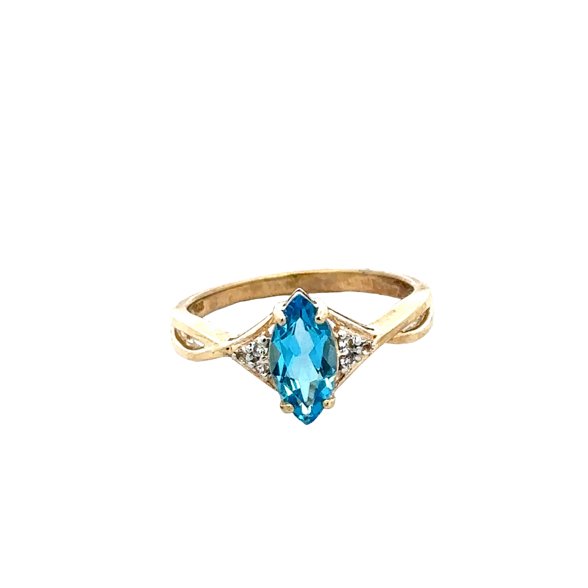 9ct yellow gold Reeves and Sons ring, size N, with a classic polished band