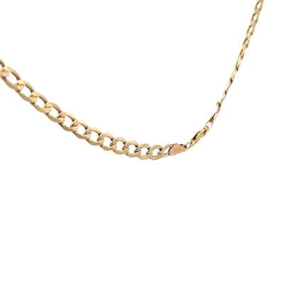 9ct yellow gold curb chain by Reeves and Sons, 6g weight, close-up product view