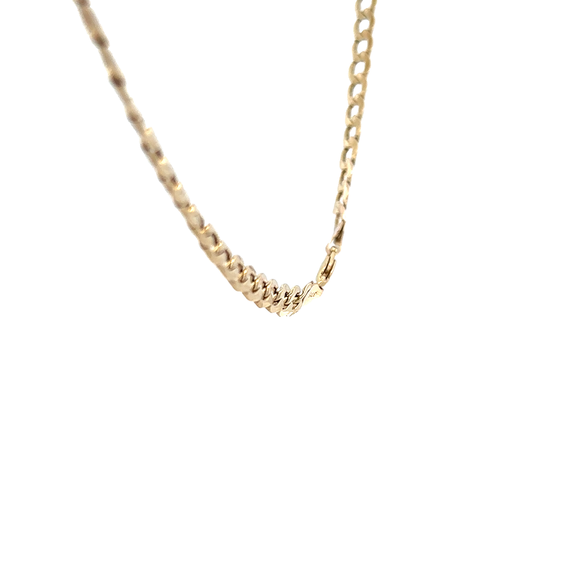 9ct yellow gold Reeves and Sons curb chain, 6g weight, shown against a plain background