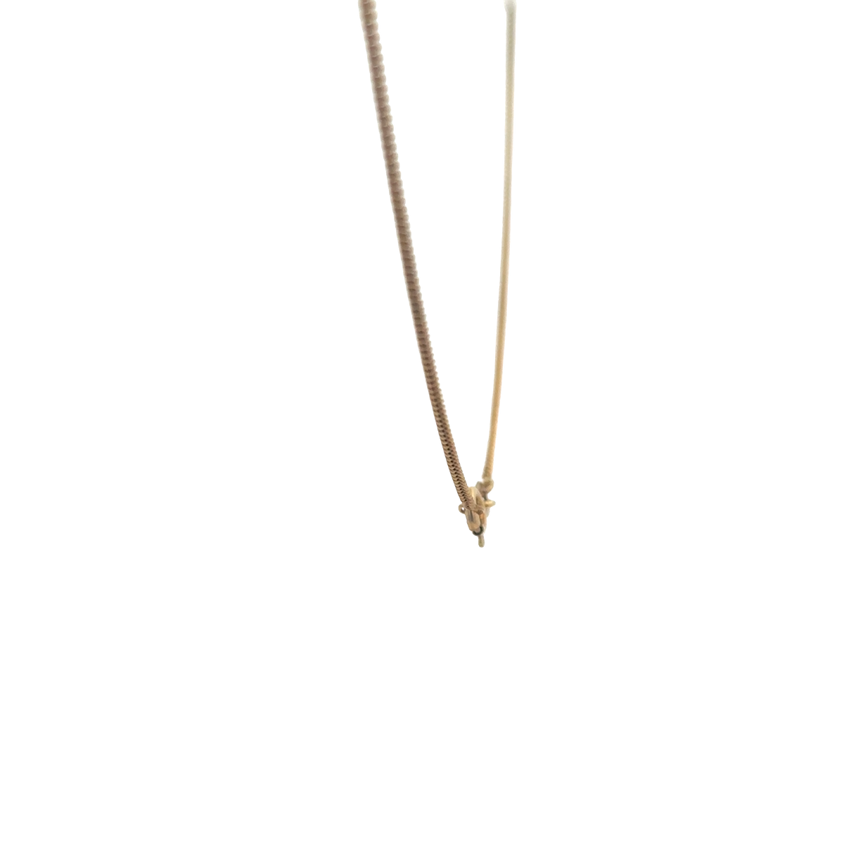 9ct yellow gold Reeves and Sons chain, 2.4g weight, displayed against a clean background