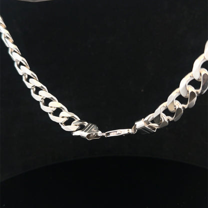 Reeves and Sons silver curb chain, 108.1g weight, displayed against a plain background