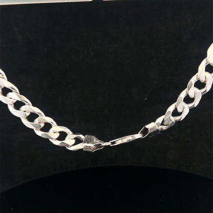 Reeves and Sons silver curb chain, 108.1g, close-up product view