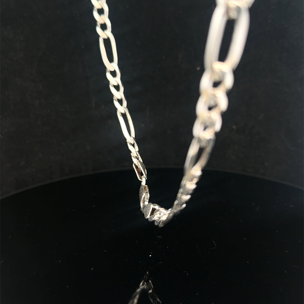 Silver figaro chain  38.1g (sh27225B)