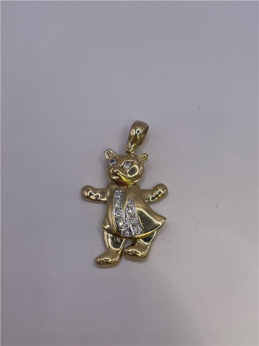 9ct gold pendant weighing 8.9g, displayed with intricate design and polished finish, ideal for elegant jewelry collection.