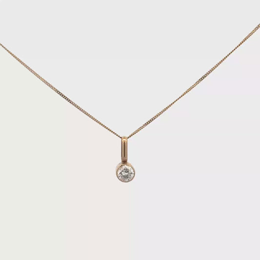 9ct yellow gold chain and diamond pendant 1.2g (bb1972b)