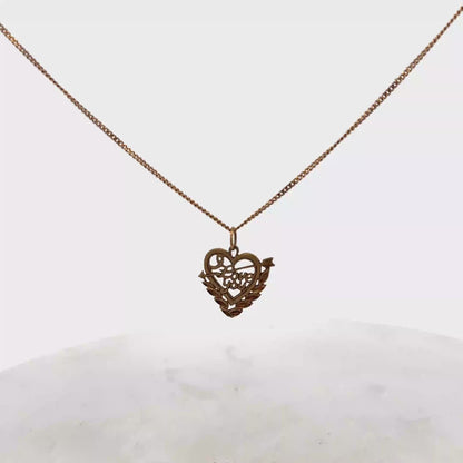 9ct yellow gold chain and pendant 2.6g (sh26191b)