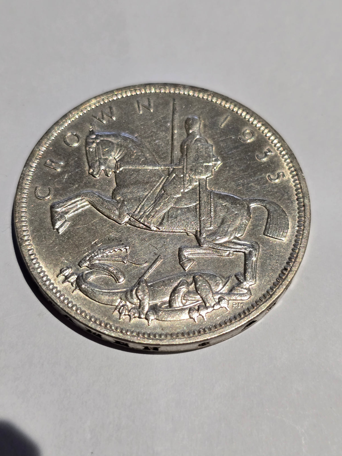 1935 King George V "Rocking Horse" Silver Crown (.500 Silver) – British Jubilee Commemorative Five Shilling Coin (sh24507l)