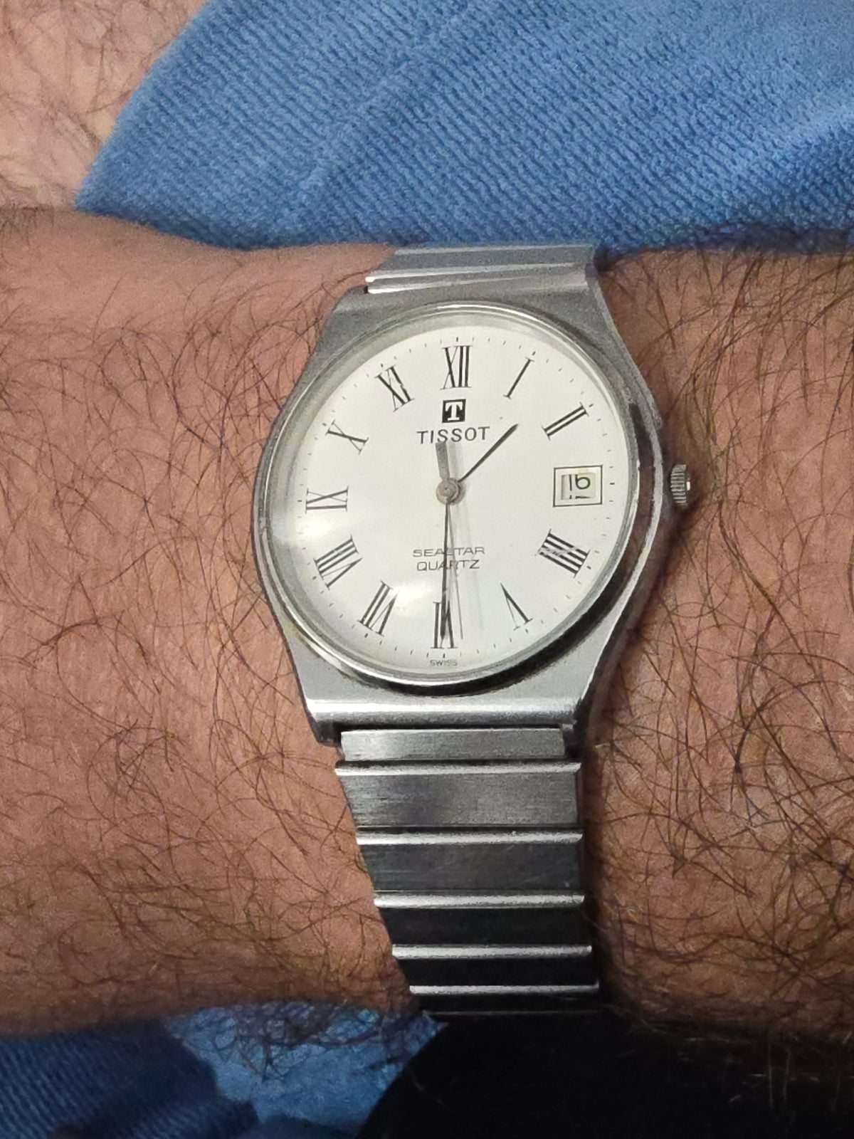Vintage Tissot Seastar Quartz Stainless Steel White Dial Roman Numeral Date Watch