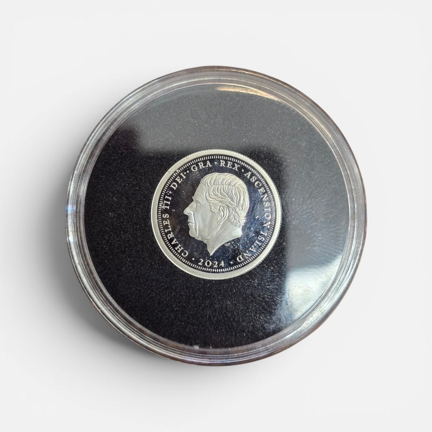 2024 Reeves and Sons St George & Dragon platinum proof half sovereign silver coin with certificate showing detailed design and packaging