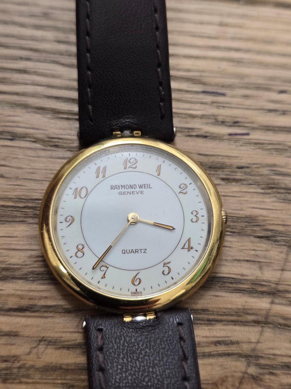 Raymond Weil Geneve Quartz 18K Gold Electroplated Dress Watch – White Dial