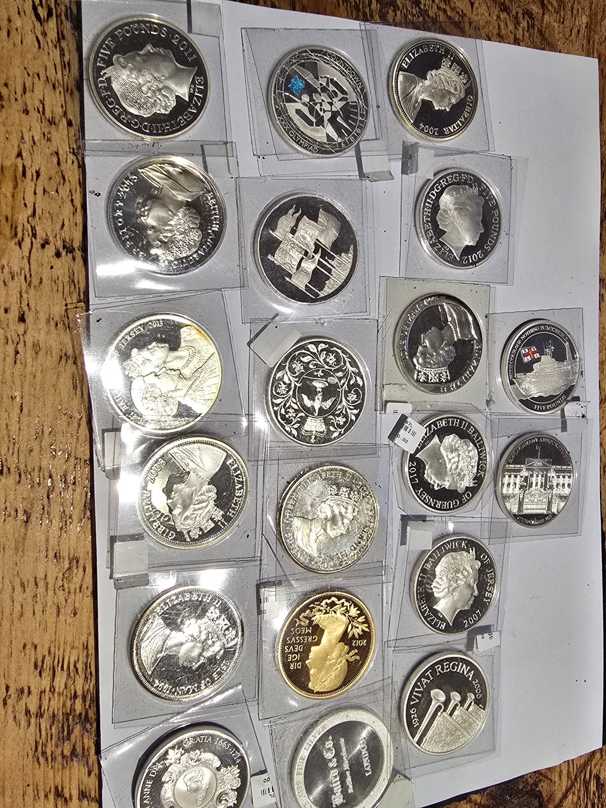 20-Piece Silver Commemorative Coin Collection – £5 Coins (sh24487l)