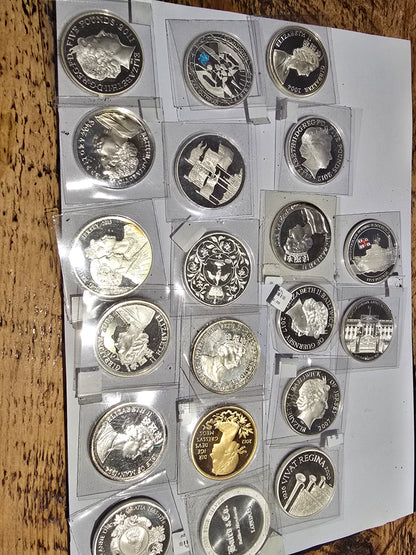 20-Piece Silver Commemorative Coin Collection – £5 Coins (sh24487l)