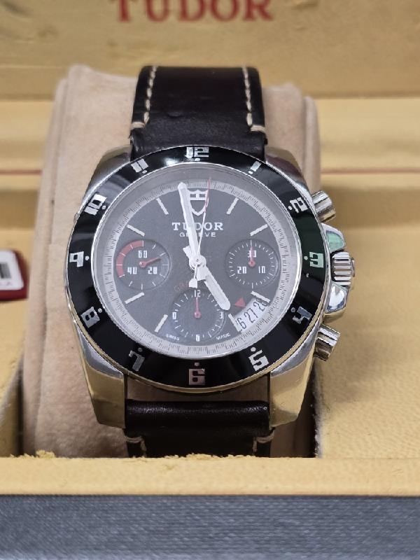 Tudor 20350N watch full set from 2011 with bracelet, box, and accessories, showcasing the classic Tudor design and stainless steel case.