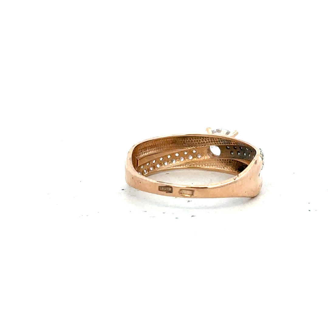 14ct gold ring in size P featuring a sleek, polished design suitable for elegant everyday wear.