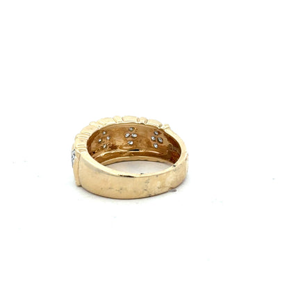 14ct yellow gold diamond ring in size K1/2 with sparkling diamonds, elegant jewelry for special occasions.
