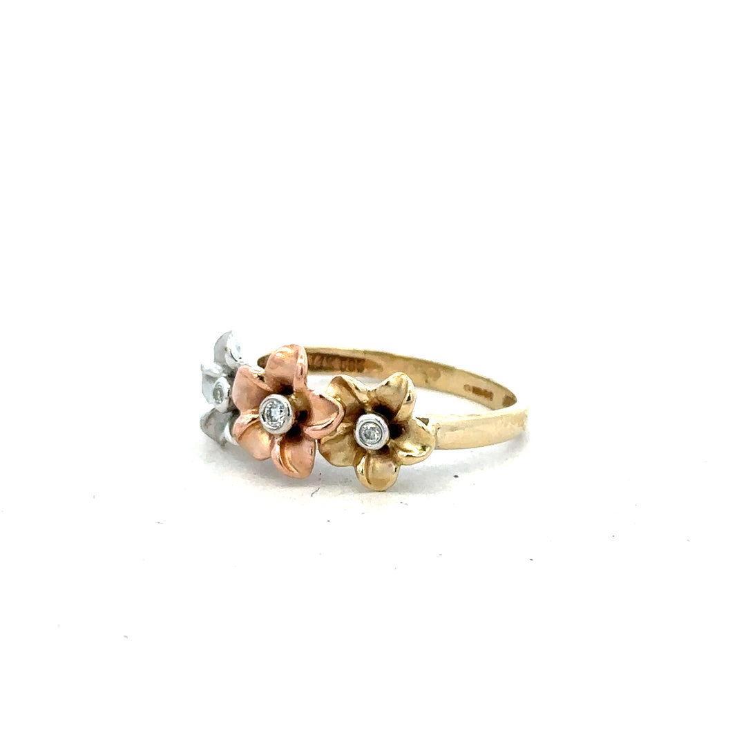 14ct yellow gold diamond ring in size L, featuring a sparkling diamond setting and a smooth gold band.