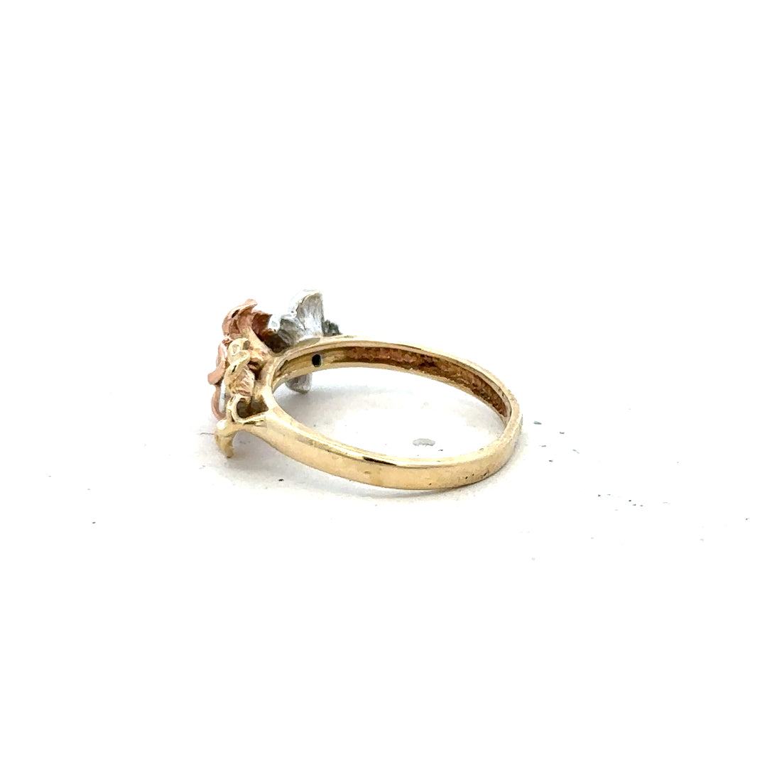 14ct yellow gold diamond ring in size L, featuring a sparkling diamond setting and elegant design.