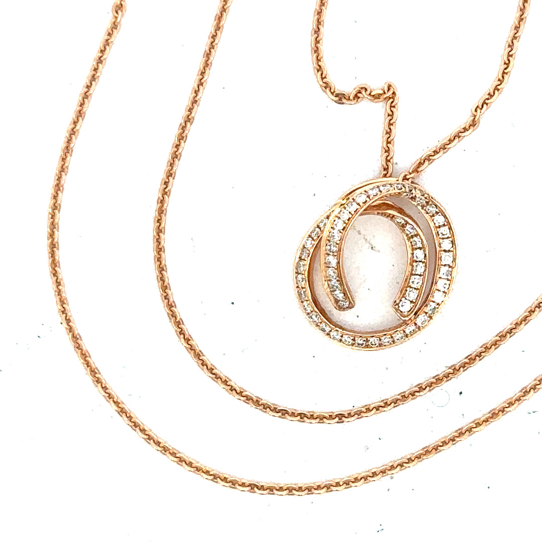 18ct gold chain with diamond pendant, featuring a delicate design and sparkling diamonds, weighing 4.0g.
