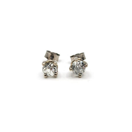 18ct white gold diamond earrings featuring 1.17 carats of sparkling diamonds, elegant jewelry for special occasions