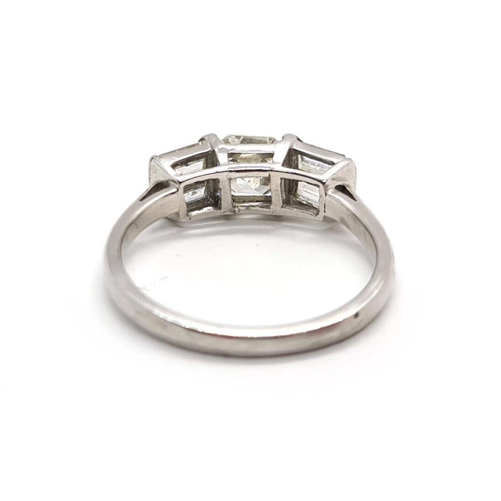 18ct white gold diamond ring featuring 1.80 carats of sparkling diamonds, elegant jewelry piece.