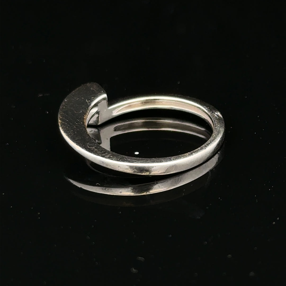 18ct white gold diamond ring in size K1/2, featuring a sparkling diamond setting and elegant design.