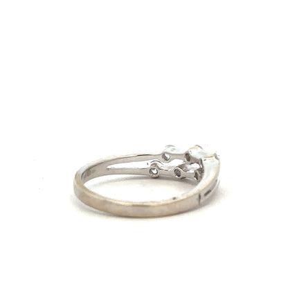 18ct white gold diamond ring in size O with sparkling diamonds, featuring a sleek and elegant design.
