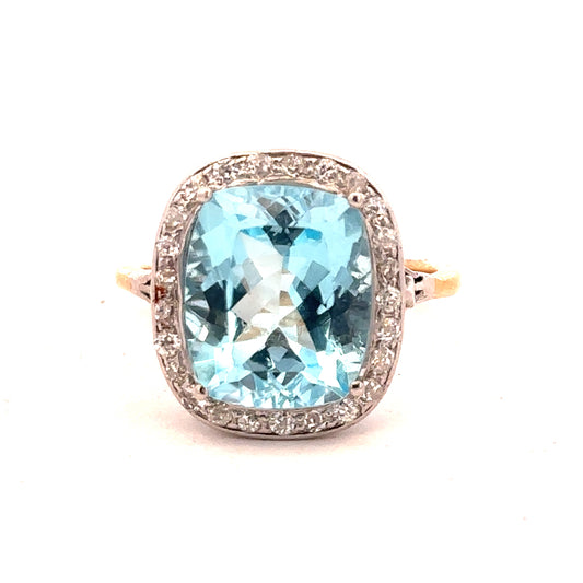18ct yellow gold ring featuring a 10.70 carat topaz and 0.40 carat diamonds, size R, unbranded jewelry.