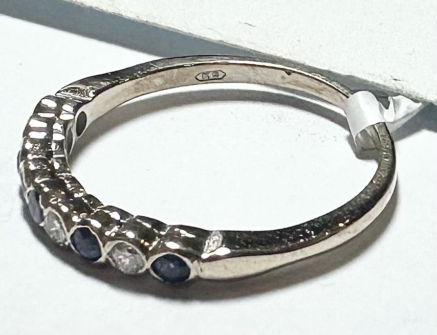 18ct yellow gold diamond and sapphire ring in size M, featuring sparkling gemstones and elegant design.