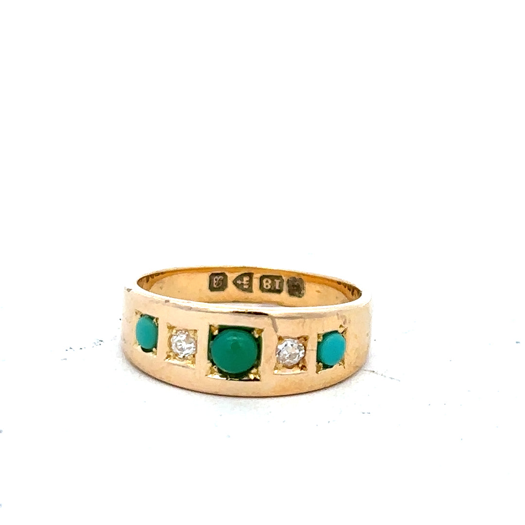 18ct yellow gold diamond ring in size K with sparkling diamonds, showcasing elegant jewelry craftsmanship.
