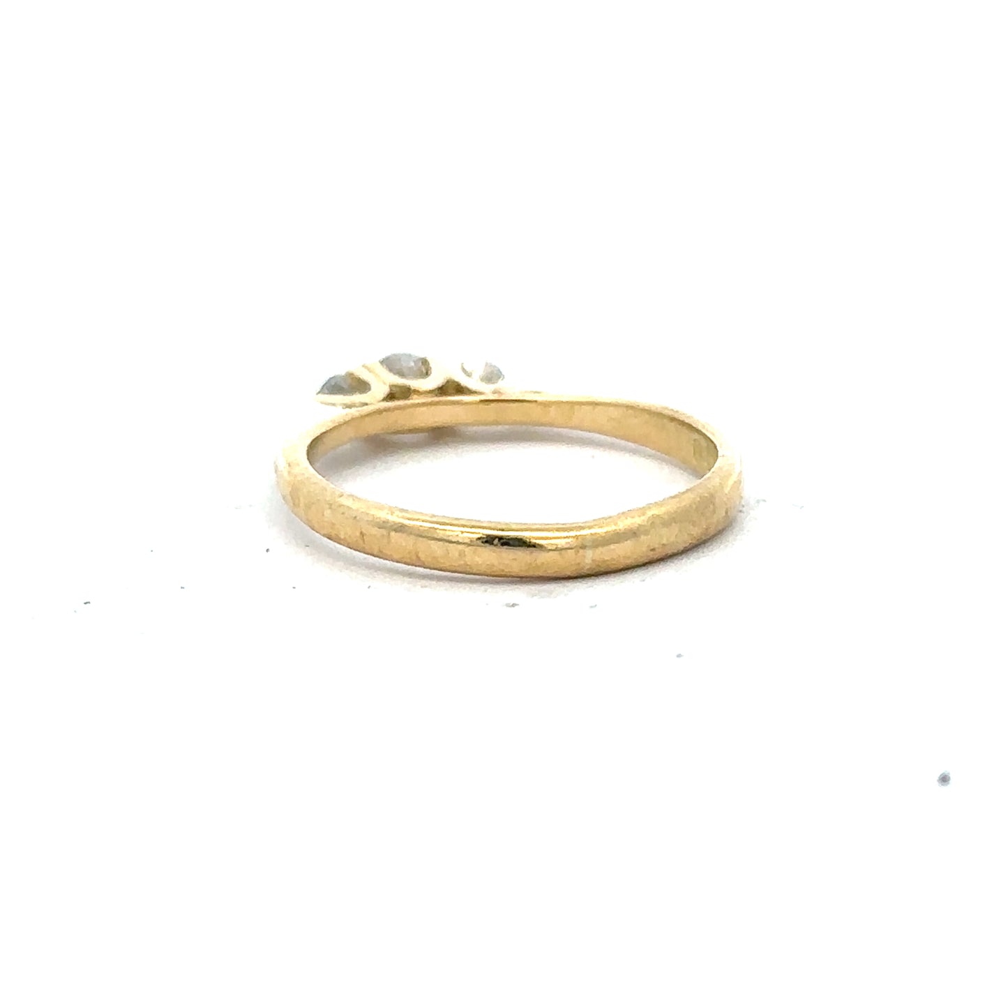 18ct yellow gold diamond ring in size L with sparkling diamonds, showcasing elegant design and craftsmanship.